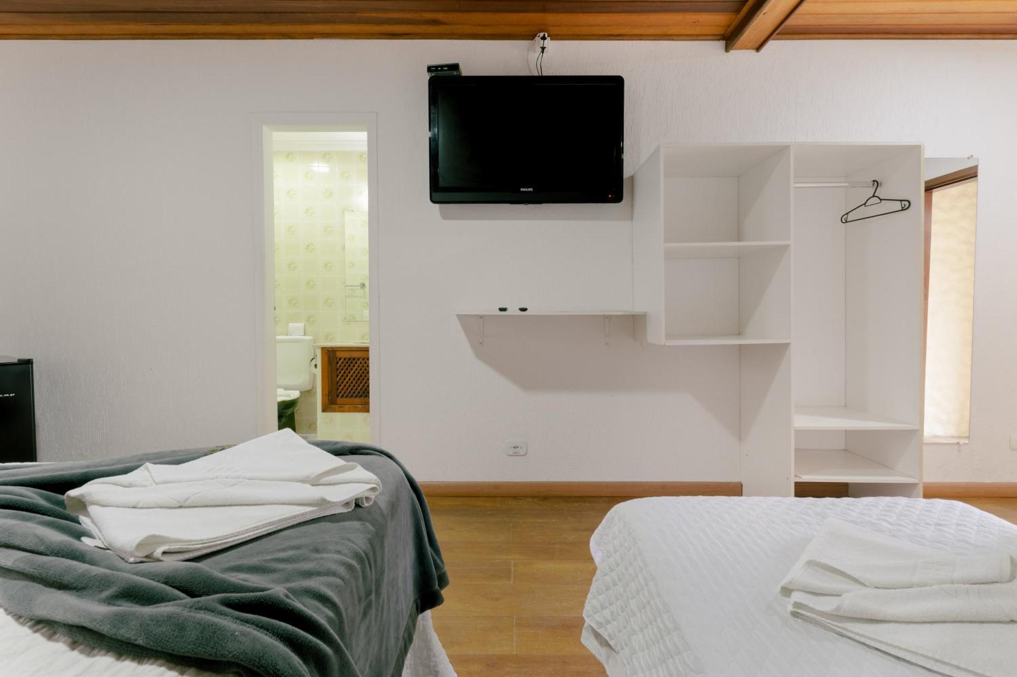 Velinn Pousada Vila Floratta Campos do Jordao Room photo